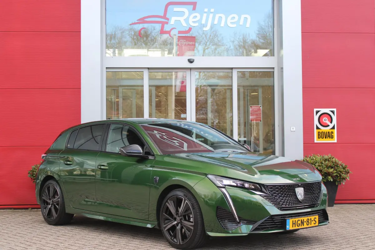 1.6 Plug-in Hybrid 225PK GT | ELEKTRISCH BEDIENBARE BESTUURDERSSTOEL MET GEHEUGENFUNCTIE | VOORSTOELEN MET VERWARMING EN MASSAGE FUNCTIE | 360° CAMERA | PARKEERSENSOREN VOOR + ACHTER | NAVI