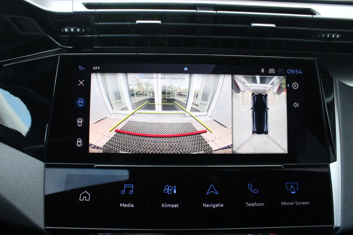 1.6 Plug-in Hybrid 225PK GT | ELEKTRISCH BEDIENBARE BESTUURDERSSTOEL MET GEHEUGENFUNCTIE | VOORSTOELEN MET VERWARMING EN MASSAGE FUNCTIE | 360° CAMERA | PARKEERSENSOREN VOOR + ACHTER | NAVI