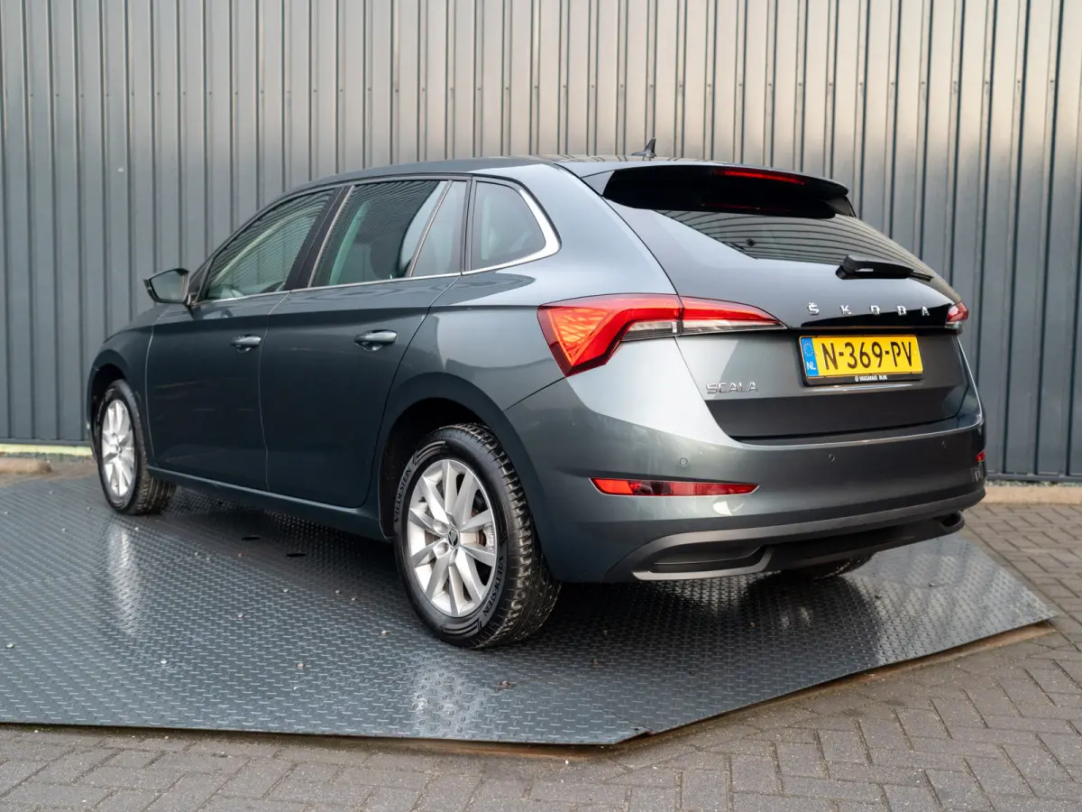 1.0 TSI Style | Stoelverwarming | Apple Carplay/ Android Auto | Prijs Rijklaar!!