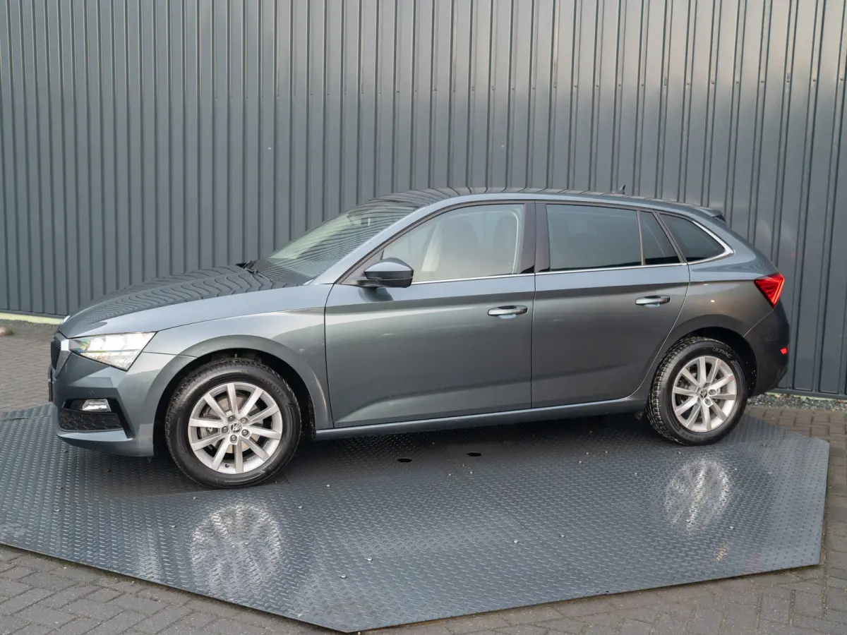 1.0 TSI Style | Stoelverwarming | Apple Carplay/ Android Auto | Prijs Rijklaar!!