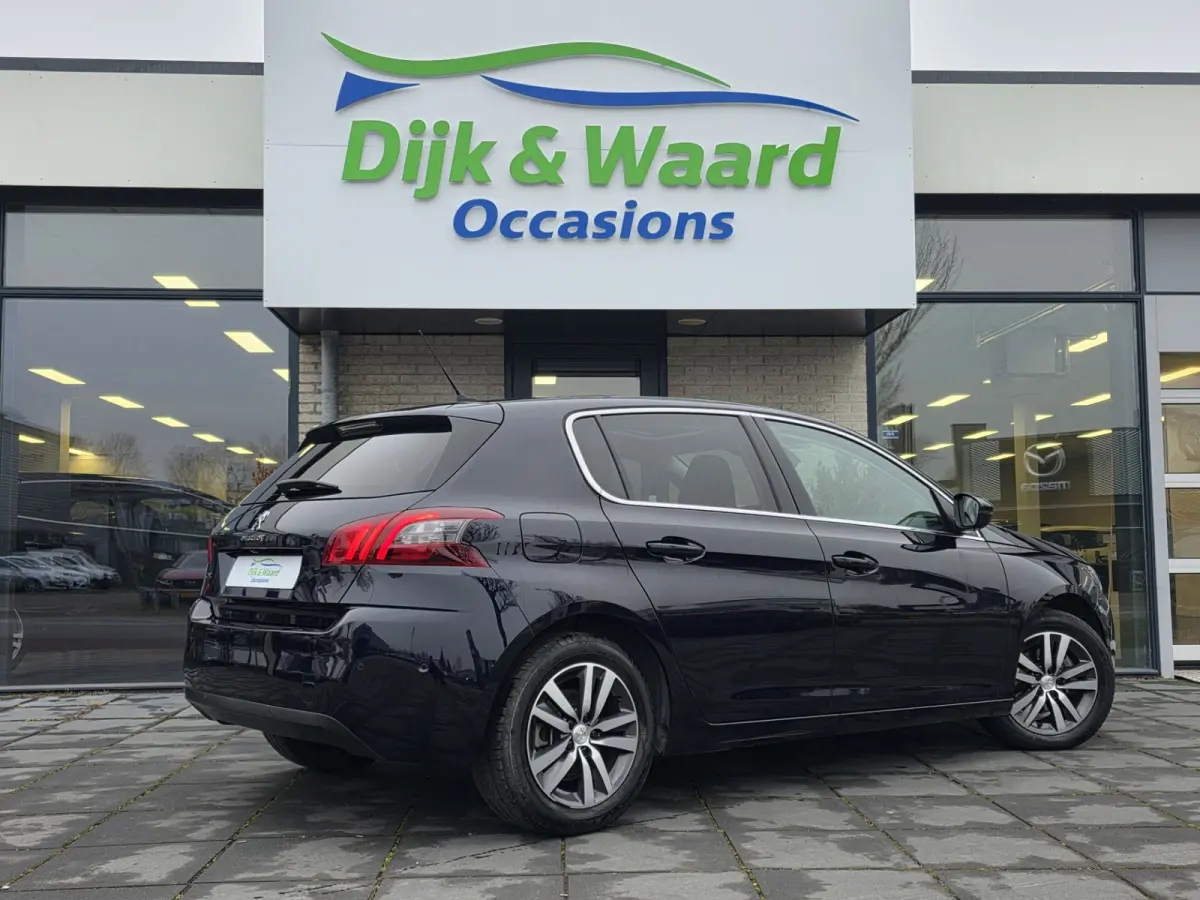 1.2 e-THP Allure Automaat – CarPlay – Trekhaak – pano –