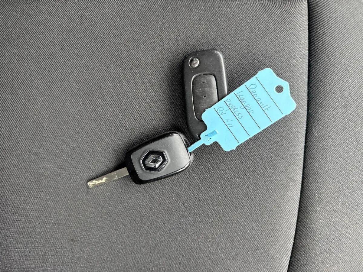 1.3 TCe 100 Comfort **Benzine** L1 Airco Cruise Control Parkeersensoren Camera
