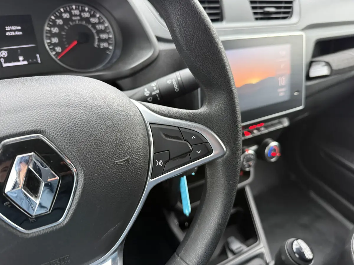 1.3 TCe 100 Comfort **Benzine** L1 Airco Cruise Control Parkeersensoren Camera