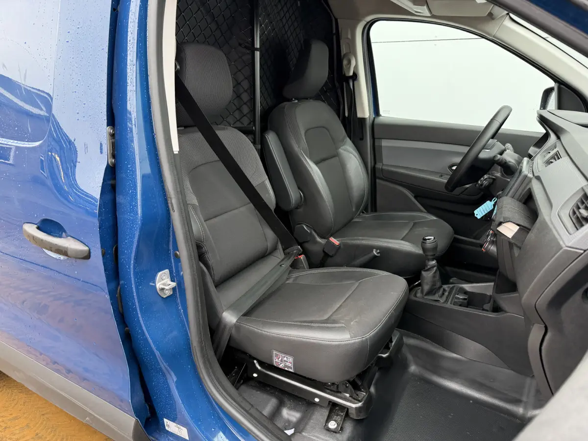 1.3 TCe 100 Comfort **Benzine** L1 Airco Cruise Control Parkeersensoren Camera