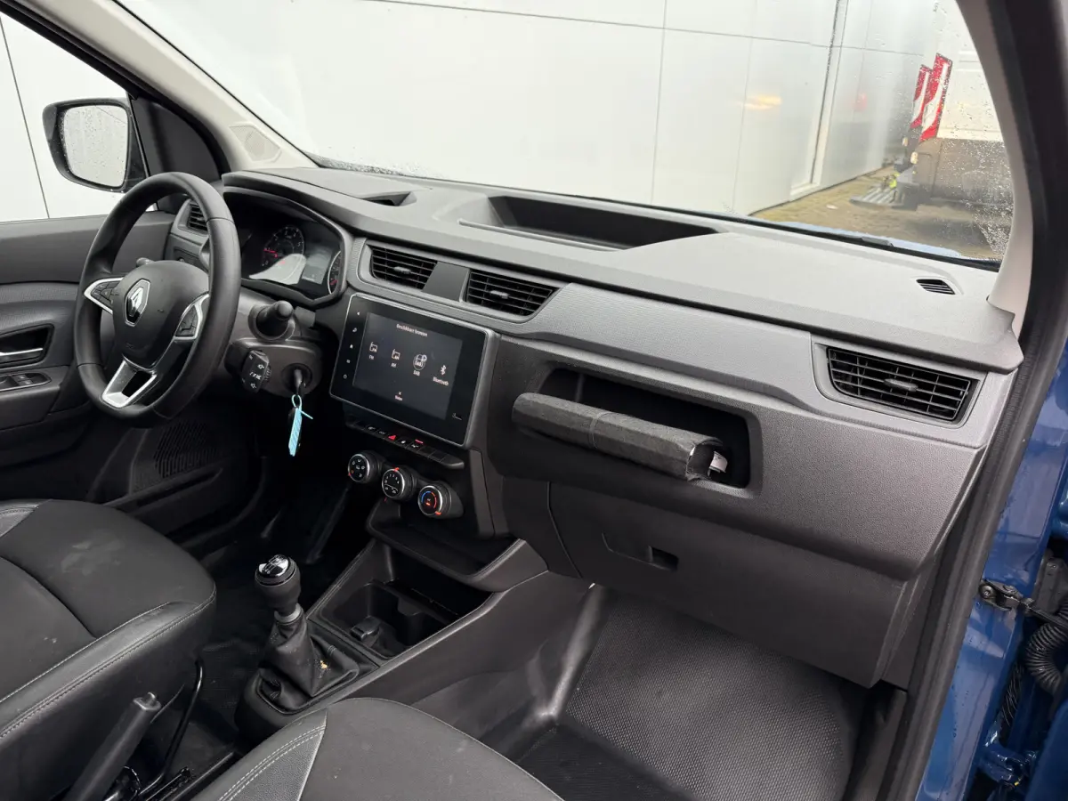 1.3 TCe 100 Comfort **Benzine** L1 Airco Cruise Control Parkeersensoren Camera