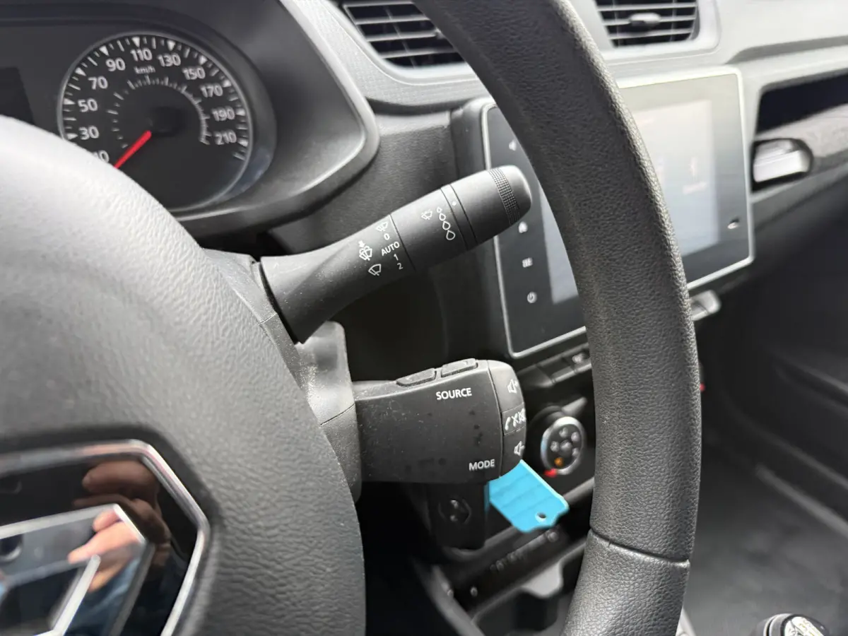 1.3 TCe 100 Comfort **Benzine** L1 Airco Cruise Control Parkeersensoren Camera