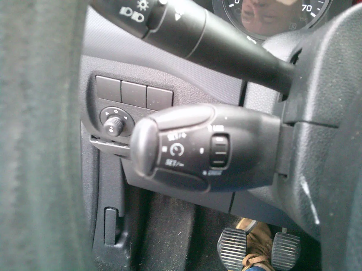 1.6 HDI 500 Comfort Economy VOORZIEN VAN AIRCO+TREKHAAK+LM VELGEN