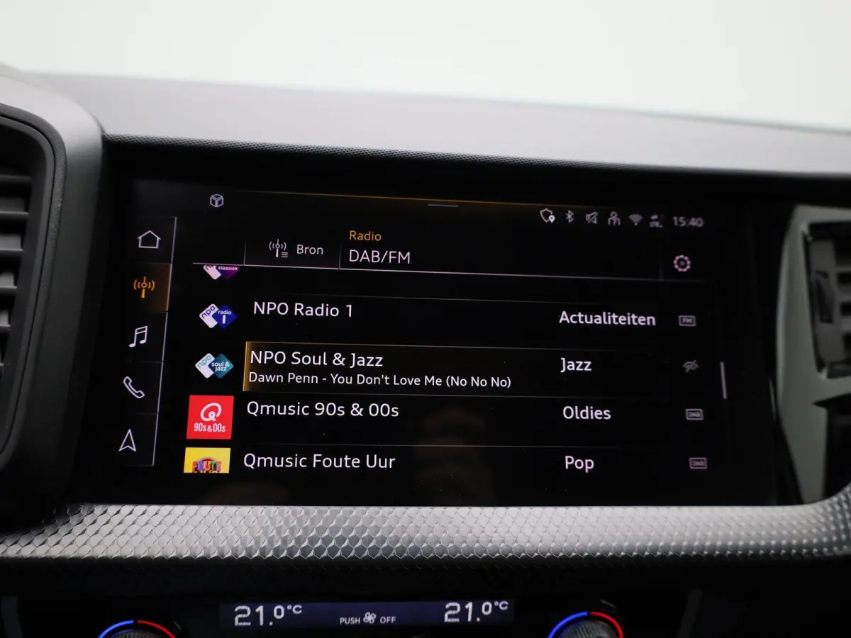 30 TFSI Advanced edition l Cruise control l Airco l Apple Carplay / Android Auto l Stoelverwarming l Audi virtual cockpit l Bluetooth l Ledkoplampen l Lichtmetalen wielen