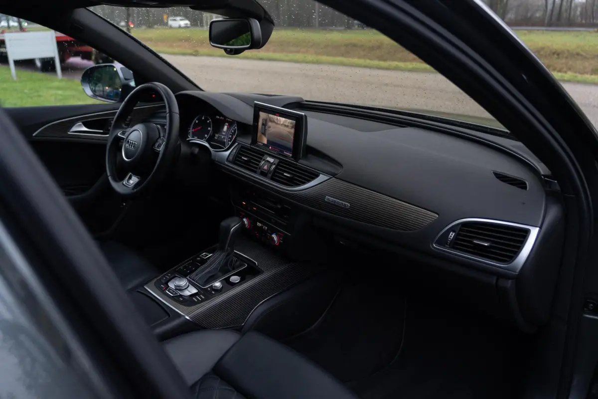 3.0 TDI BiT Quattro Competition 327PK|Facelift|2e Eig|BTW|RS Zetels|Pano|Nachtzicht|HUD|Trekhaak|LED|Daytona Grey|Volledig Onderhouden