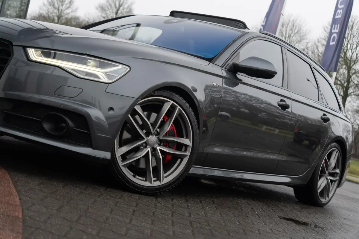 3.0 TDI BiT Quattro Competition 327PK|Facelift|2e Eig|BTW|RS Zetels|Pano|Nachtzicht|HUD|Trekhaak|LED|Daytona Grey|Volledig Onderhouden