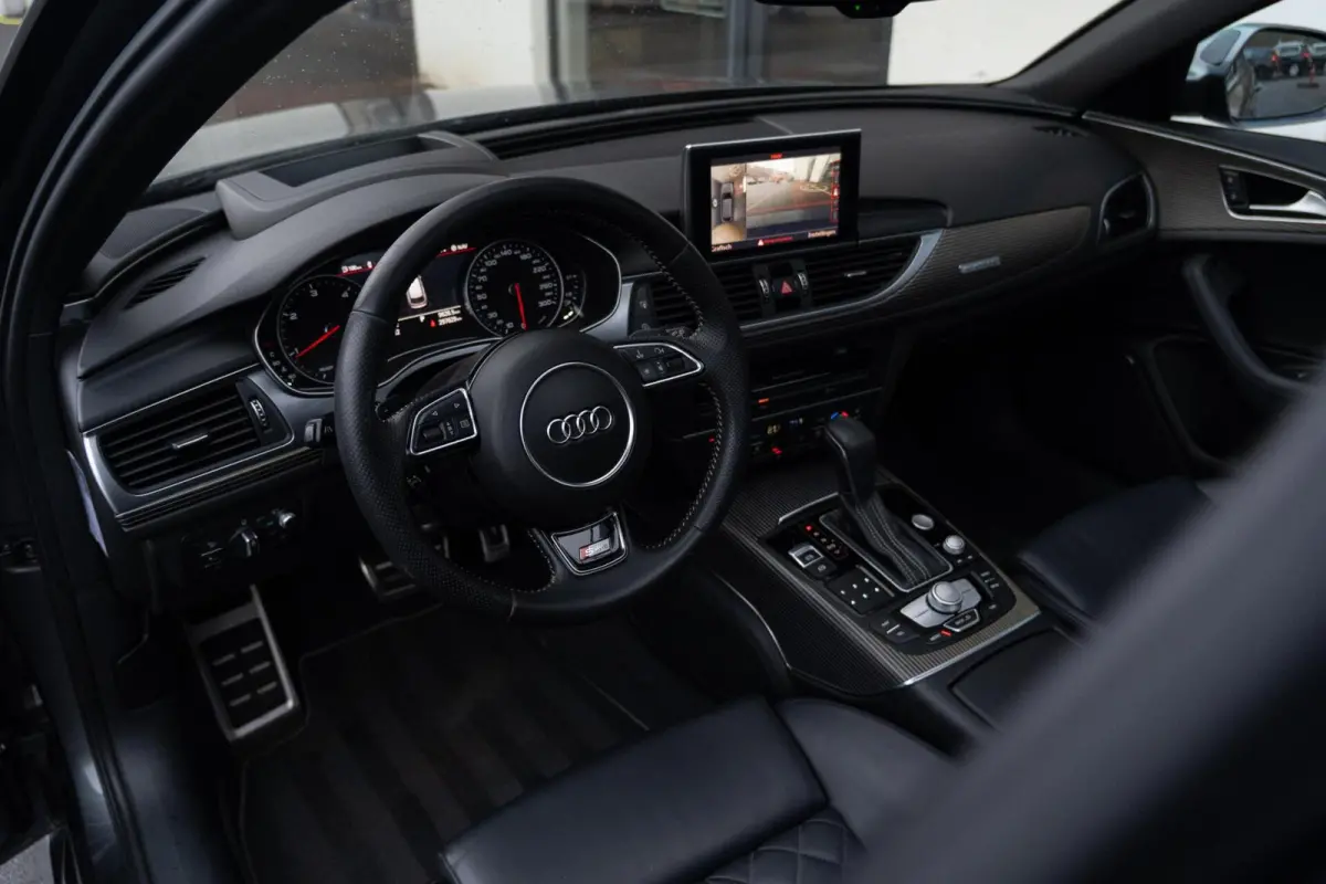 3.0 TDI BiT Quattro Competition 327PK|Facelift|2e Eig|BTW|RS Zetels|Pano|Nachtzicht|HUD|Trekhaak|LED|Daytona Grey|Volledig Onderhouden