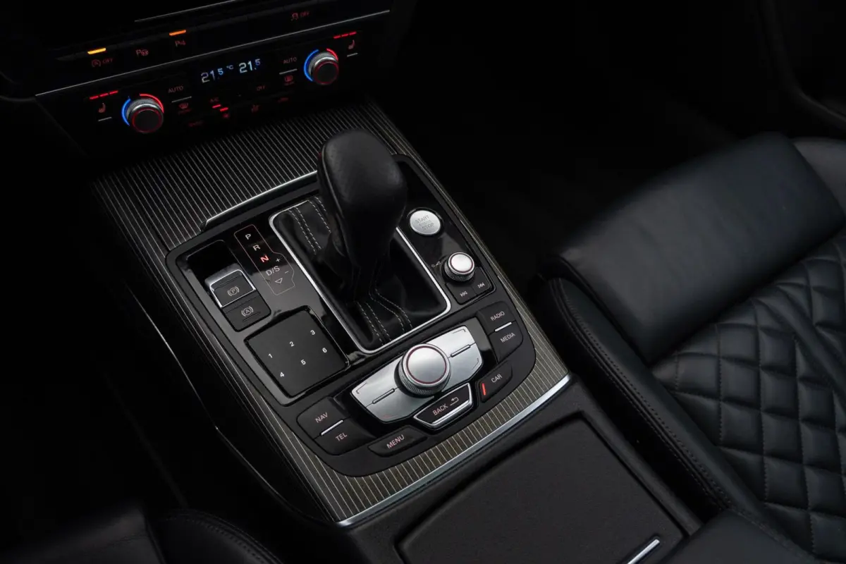 3.0 TDI BiT Quattro Competition 327PK|Facelift|2e Eig|BTW|RS Zetels|Pano|Nachtzicht|HUD|Trekhaak|LED|Daytona Grey|Volledig Onderhouden