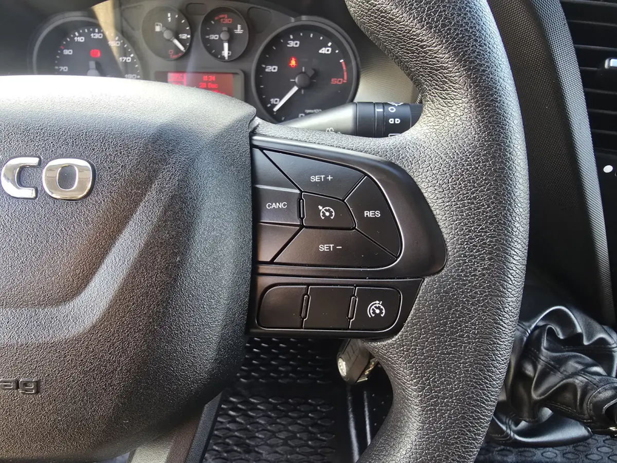35S14V 2.3 352L H2 - 140 Pk - Euro 6 - Airco - Cruise Control