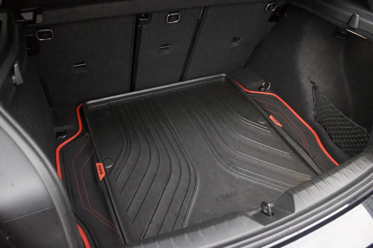 M140i xDrive Edition Shadow High Executive