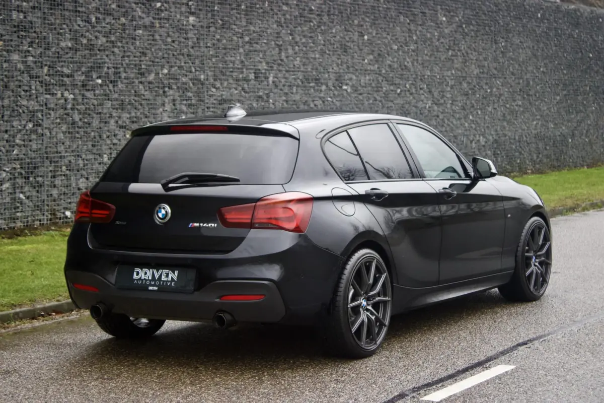 M140i xDrive Edition Shadow High Executive