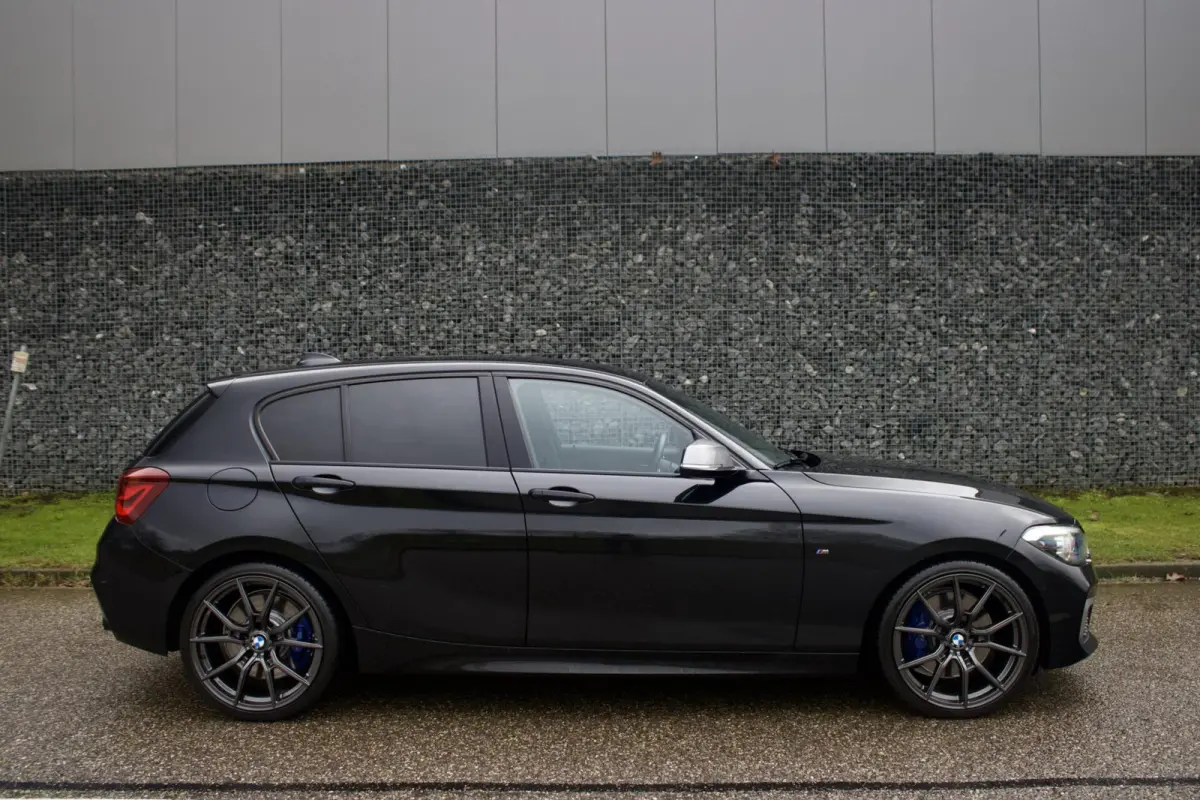 M140i xDrive Edition Shadow High Executive