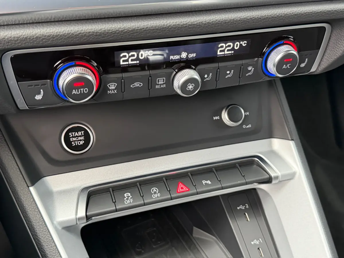 35 TFSI 150pk S-tronic Advanced | Trekhaak | Zwart optiek | Dode hoek | Keyless | Alcantara | Carplay | Rijklaar incl. Bovag garantie