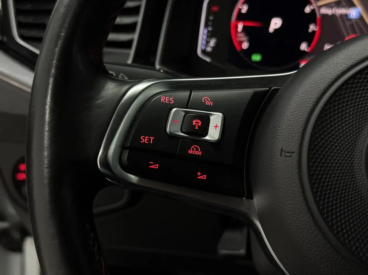 2.0 TSI GTI | NL | Pano | Beats | Camera