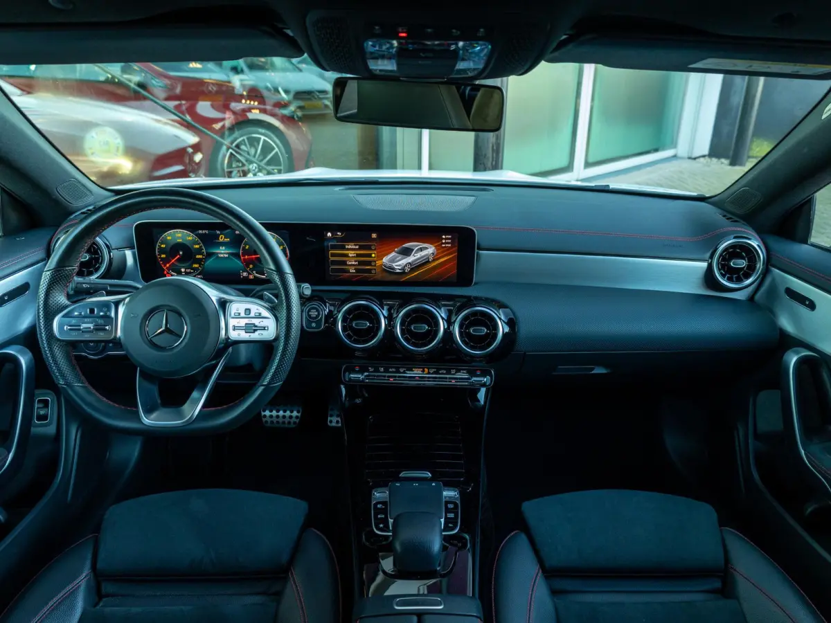 Coupé 180 AMG-Line Avantgarde