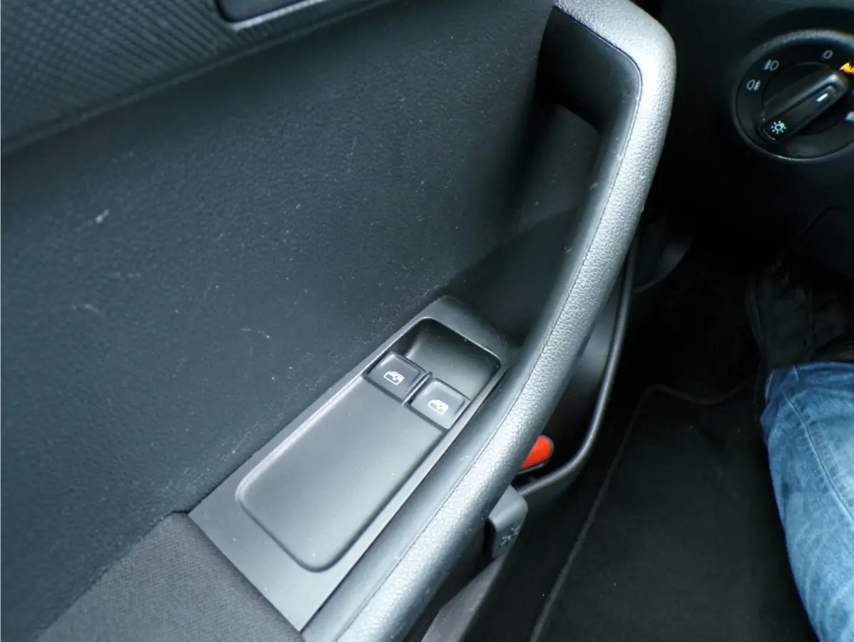 1.0 Business Edition PANORAMADAK CRUISECONT APPLE CARPLAY....