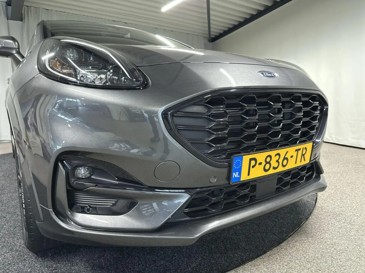 1.0 EcoBoost ST-Line X Navi | B&O | LED