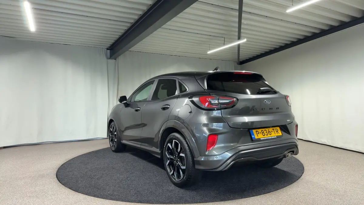 1.0 EcoBoost ST-Line X Navi | B&O | LED