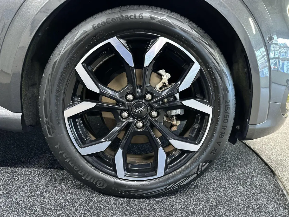 1.0 EcoBoost ST-Line X Navi | B&O | LED