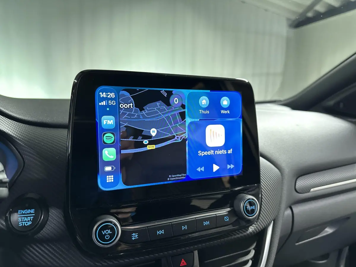 1.0 EcoBoost ST-Line X Navi | B&O | LED