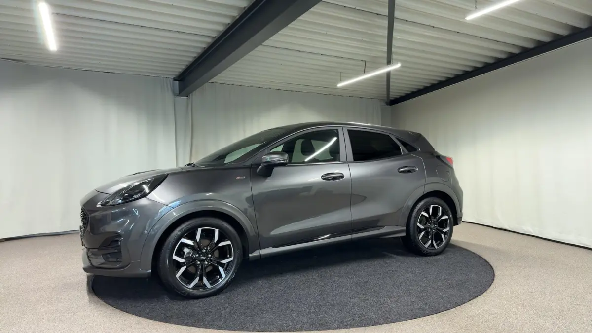 1.0 EcoBoost ST-Line X Navi | B&O | LED