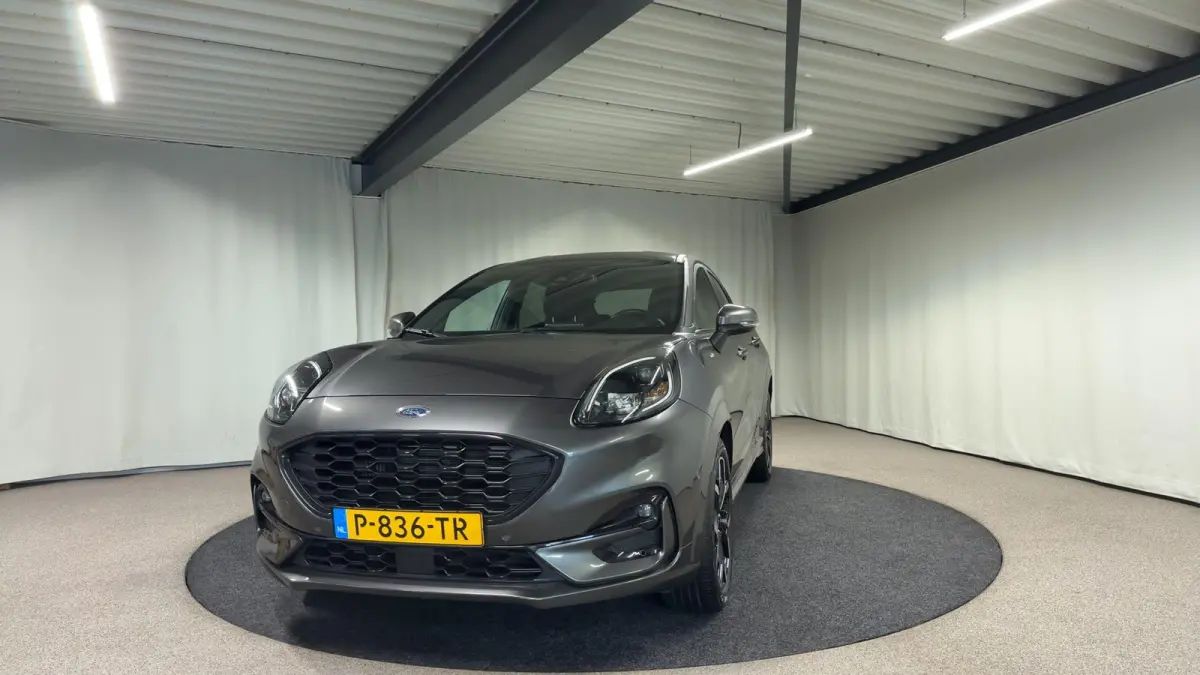 1.0 EcoBoost ST-Line X Navi | B&O | LED