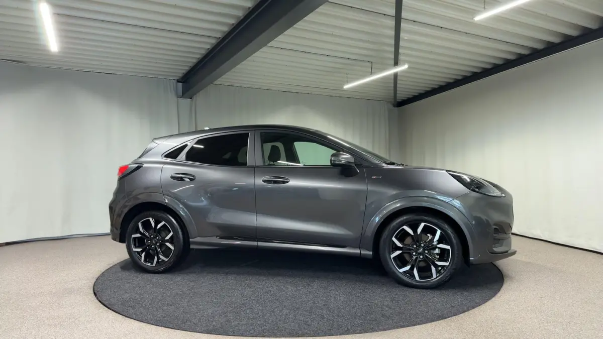 1.0 EcoBoost ST-Line X Navi | B&O | LED