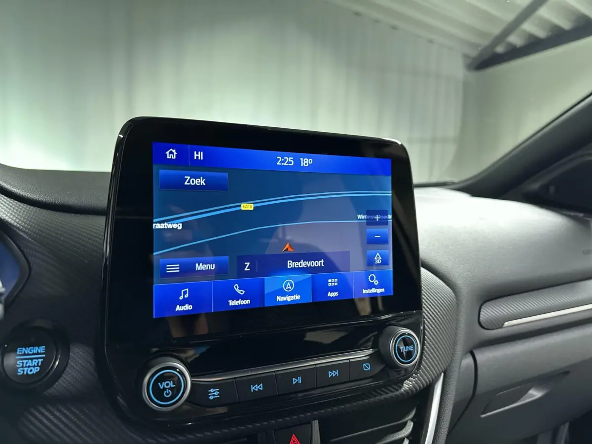 1.0 EcoBoost ST-Line X Navi | B&O | LED