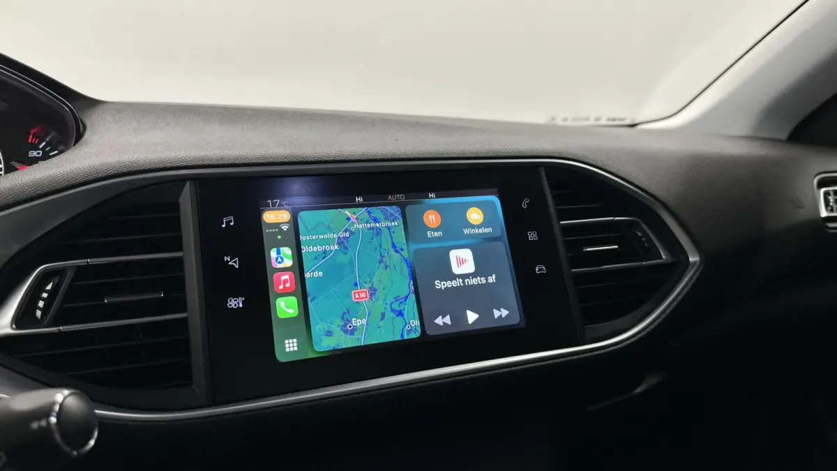1.2 PureTech Blue Lease Executive PANO CAMERA CARPLAY.