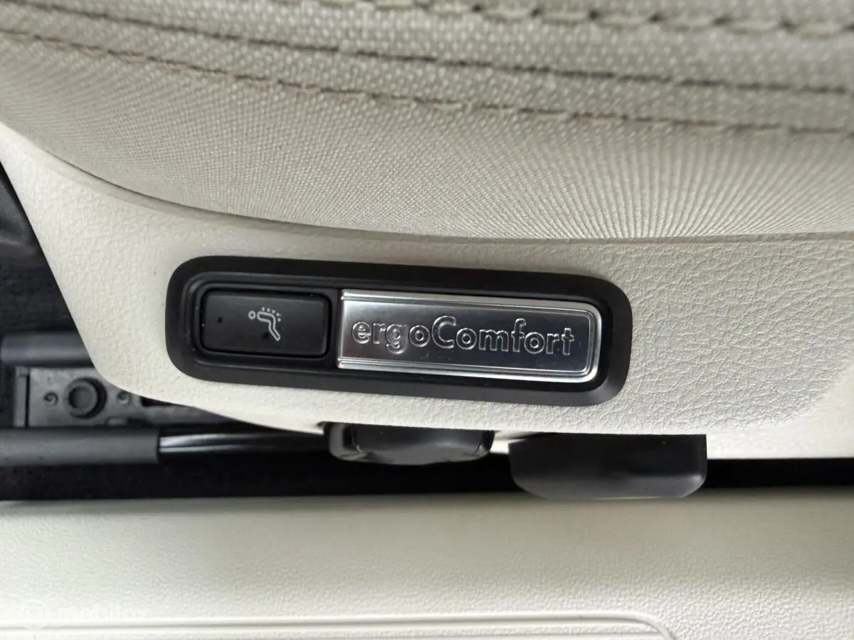 1.4 TSI ACT DSG CFL ADABCR*CARPLAY*HAAK