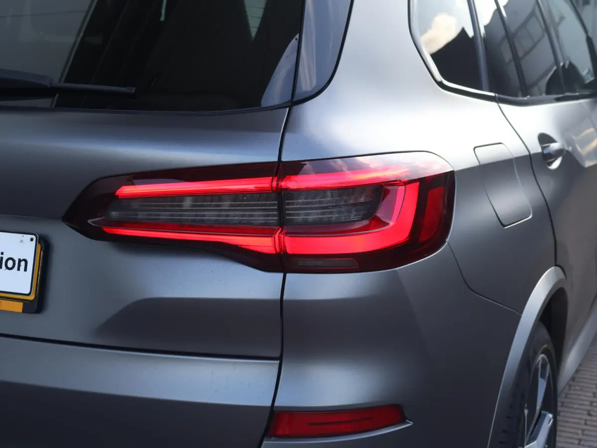 xDrive45e High Executive | Soh 92% | M Sport pakket | Panoramadak | Elektrisch stoelen | Laser verlichting | Comfort Access |