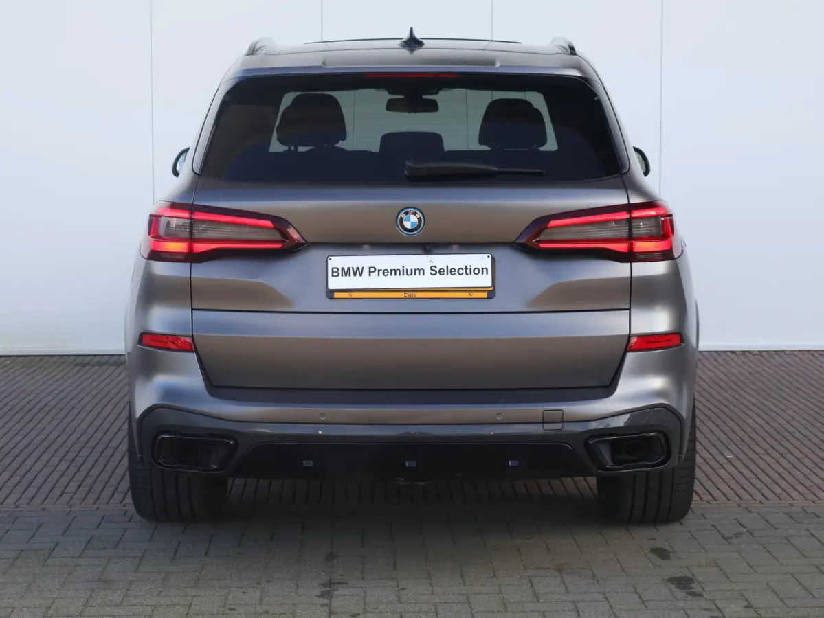 xDrive45e High Executive | Soh 92% | M Sport pakket | Panoramadak | Elektrisch stoelen | Laser verlichting | Comfort Access |