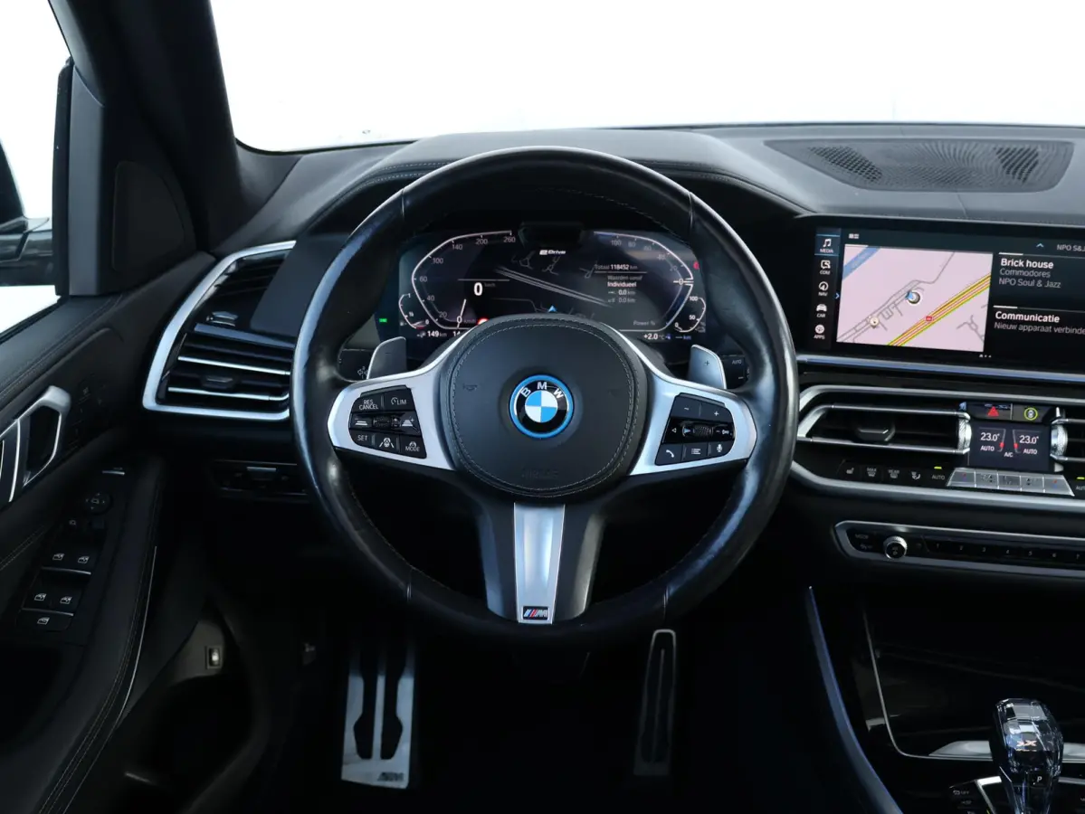 xDrive45e High Executive | Soh 92% | M Sport pakket | Panoramadak | Elektrisch stoelen | Laser verlichting | Comfort Access |