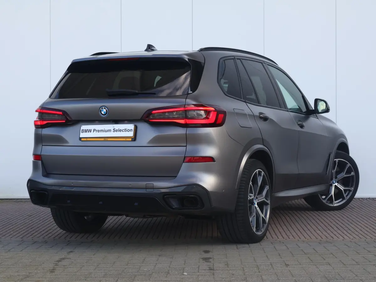 xDrive45e High Executive | Soh 92% | M Sport pakket | Panoramadak | Elektrisch stoelen | Laser verlichting | Comfort Access |