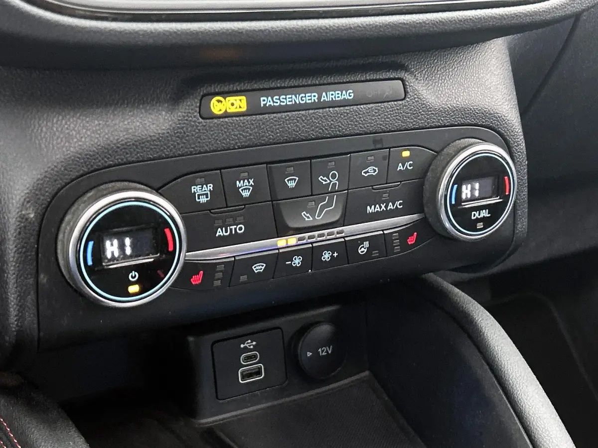 2.5 PHEV ST-Line | Panoramadak | Driver Assistance Pack | Winterpack | Elektrische Achterklep | Clima | Navi | PDC | Camera voor + Achter |