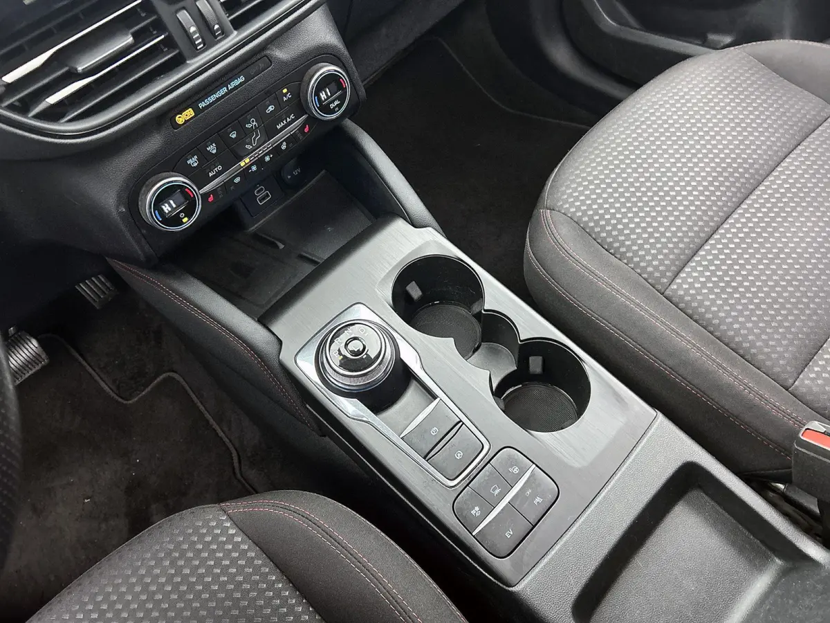 2.5 PHEV ST-Line | Panoramadak | Driver Assistance Pack | Winterpack | Elektrische Achterklep | Clima | Navi | PDC | Camera voor + Achter |