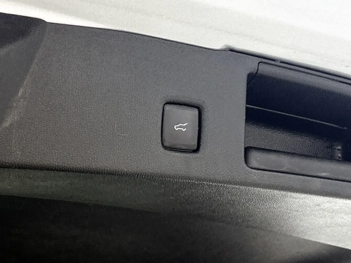 2.5 PHEV ST-Line | Panoramadak | Driver Assistance Pack | Winterpack | Elektrische Achterklep | Clima | Navi | PDC | Camera voor + Achter |