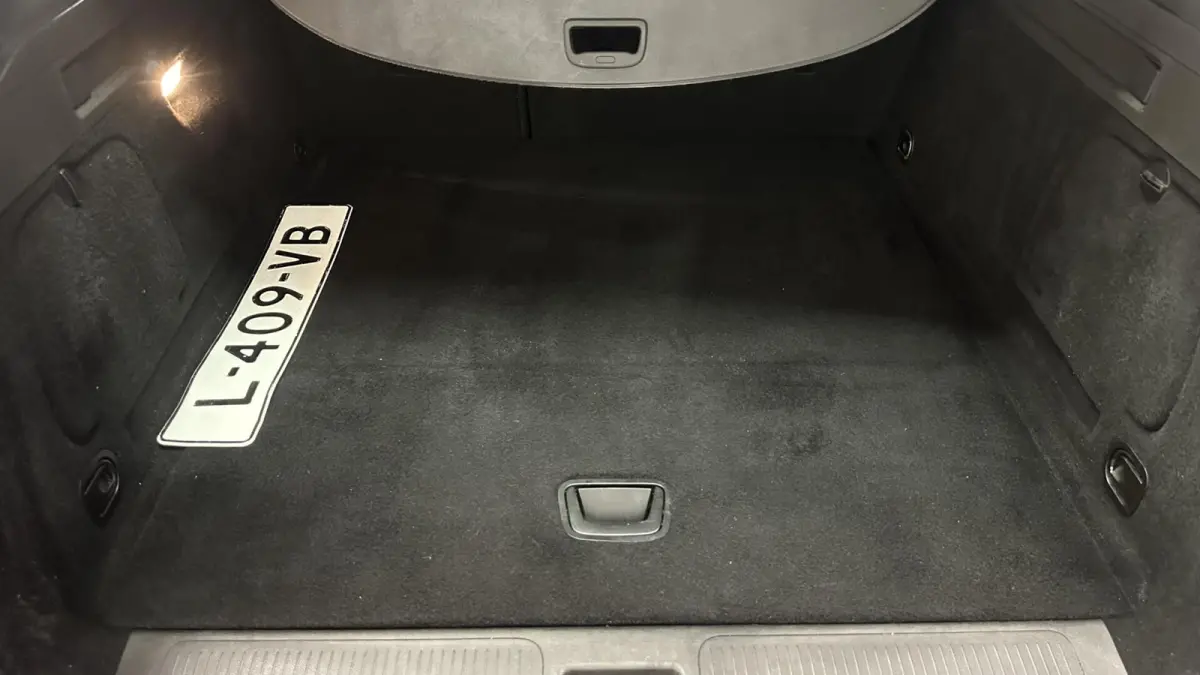 1.2 Business Edition CARPLAY NAVI TREKHAAK ECC CRUISE.