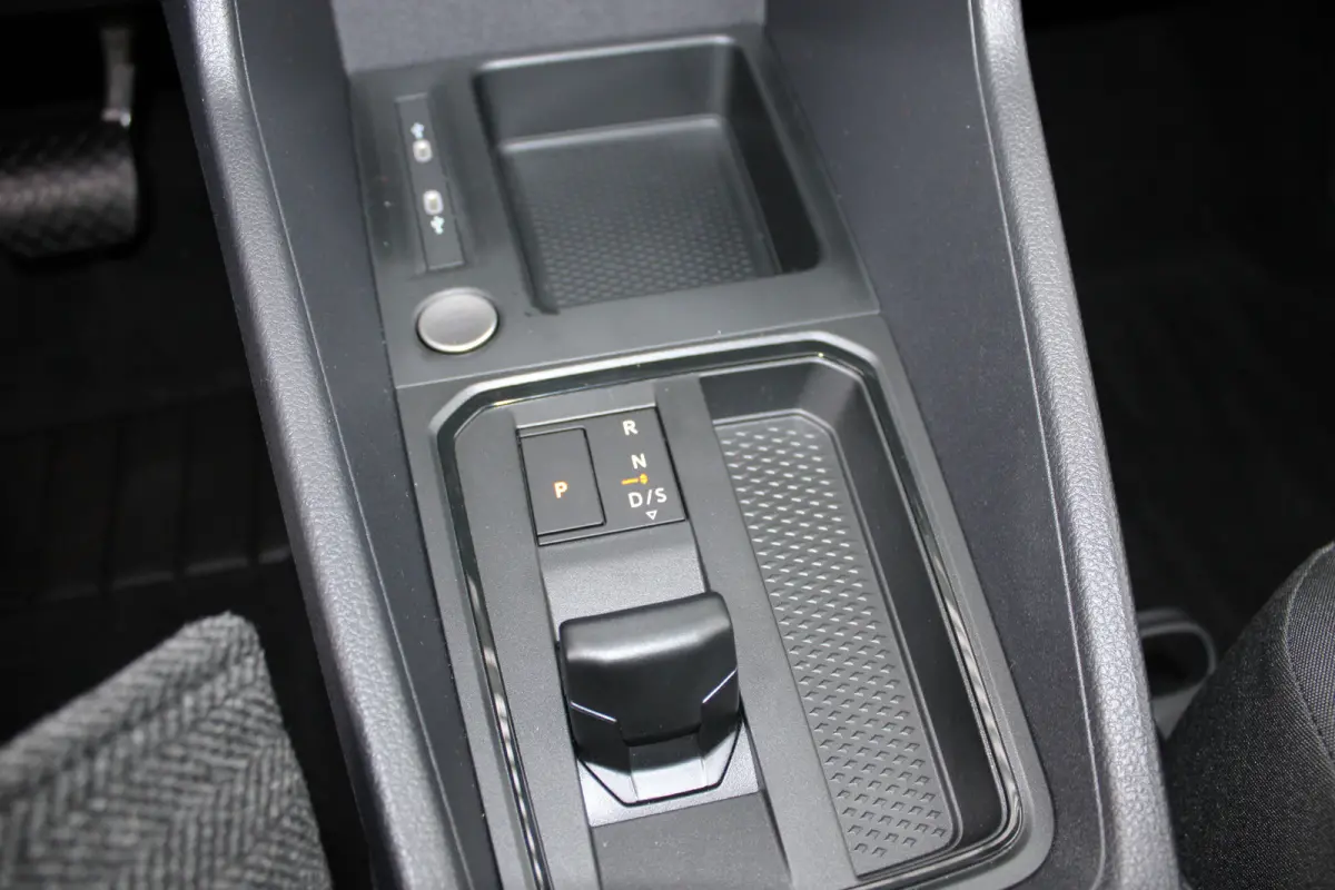1,5 eHybrid EU 6 85kW (115 pk) 19,7 kWh DSG ombouw naar Cargo (toegang tot iedere mileuzone)
