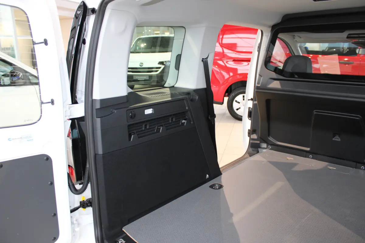 1,5 eHybrid EU 6 85kW (115 pk) 19,7 kWh DSG ombouw naar Cargo (toegang tot iedere mileuzone)
