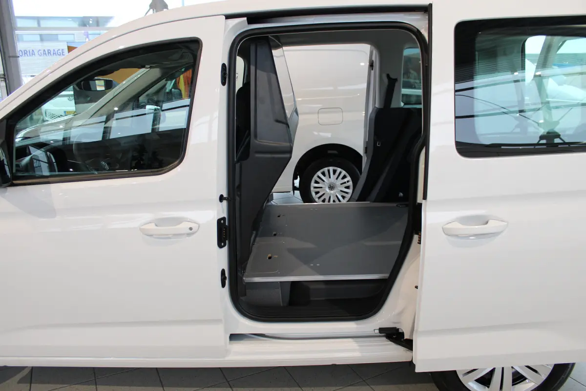 1,5 eHybrid EU 6 85kW (115 pk) 19,7 kWh DSG ombouw naar Cargo (toegang tot iedere mileuzone)