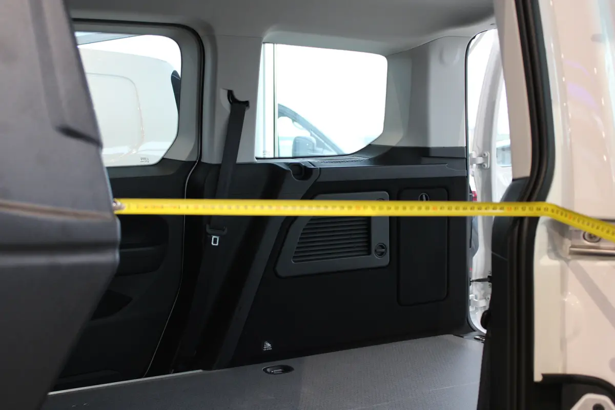 1,5 eHybrid EU 6 85kW (115 pk) 19,7 kWh DSG ombouw naar Cargo (toegang tot iedere mileuzone)