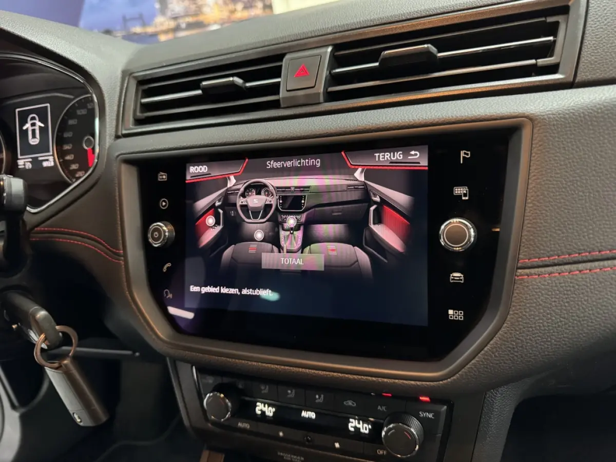 1.0 TSI 116PK FR DSG CARPLAY LED
