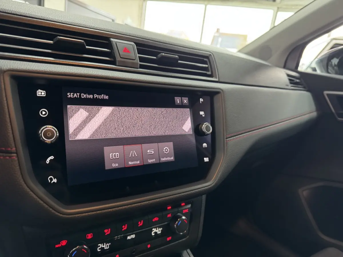 1.0 TSI 116PK FR DSG CARPLAY LED