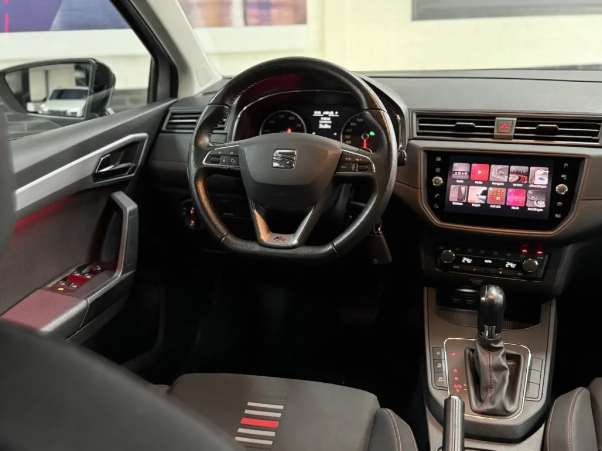 1.0 TSI 116PK FR DSG CARPLAY LED