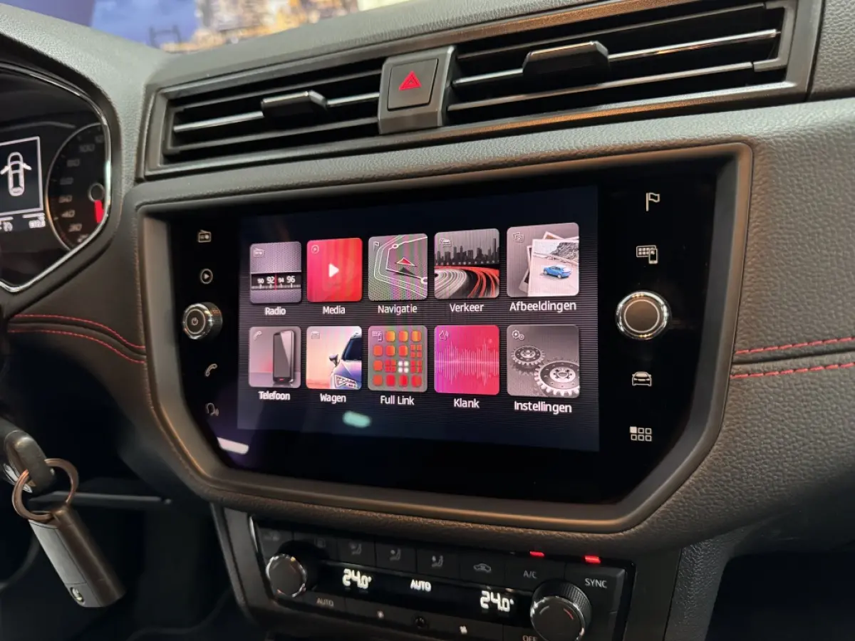 1.0 TSI 116PK FR DSG CARPLAY LED